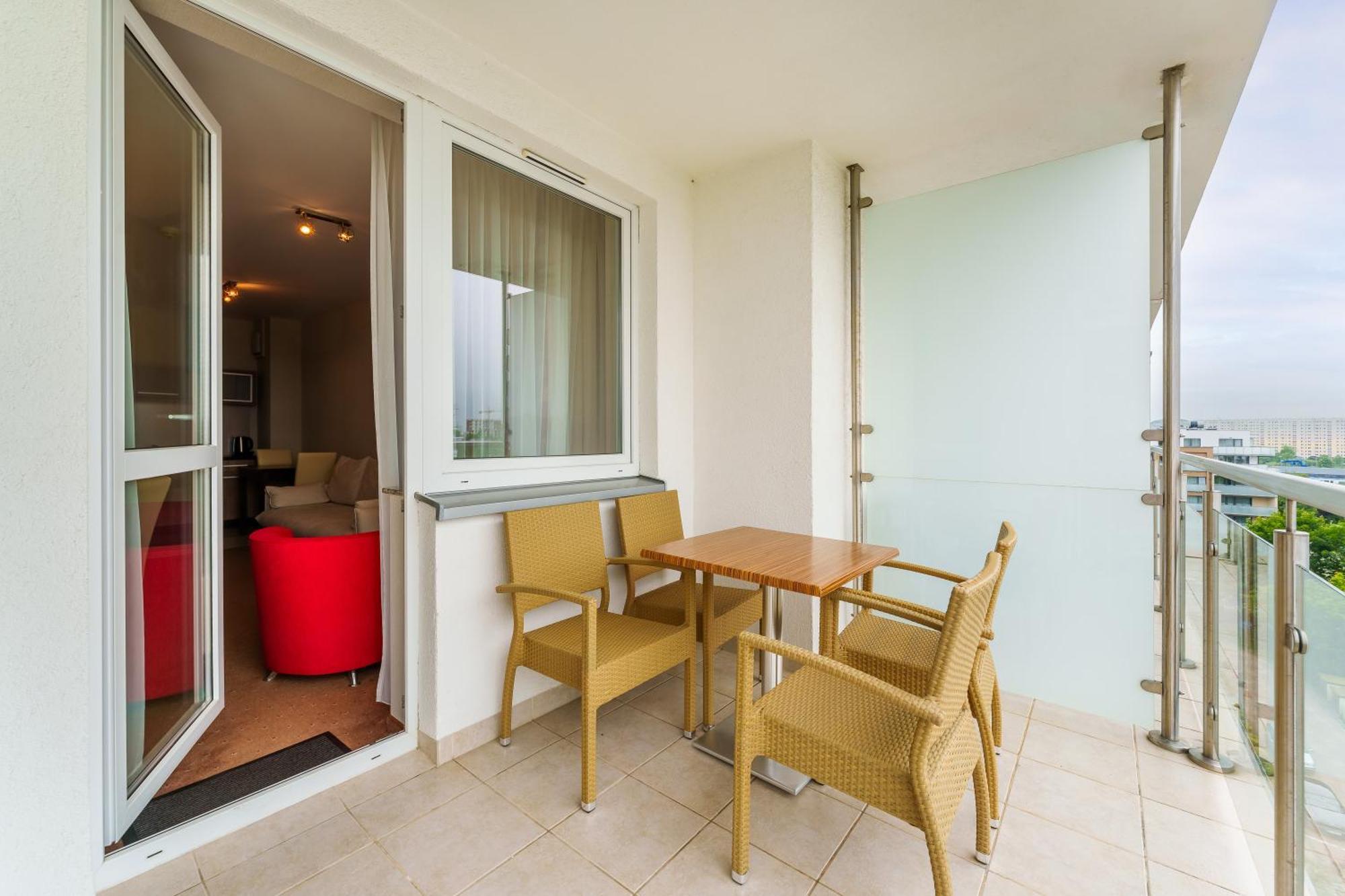 Baltic Wave Apartment Kolobrzeg Exterior photo